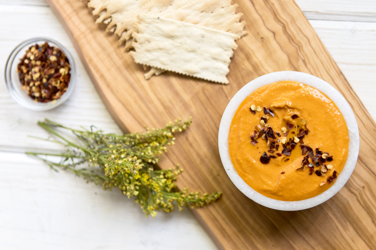 Zesty Roasted Red Pepper Hummus