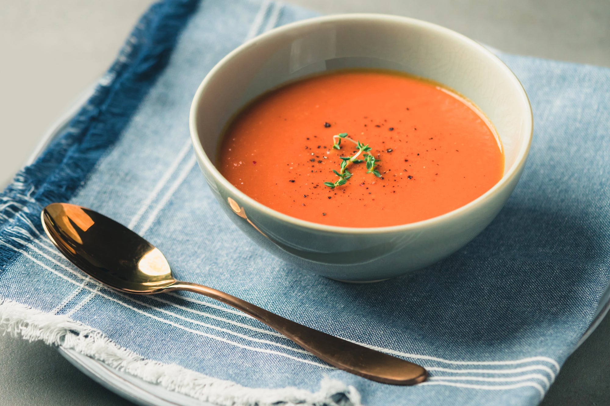 Roasted Red Pepper & Cauliflower Soup